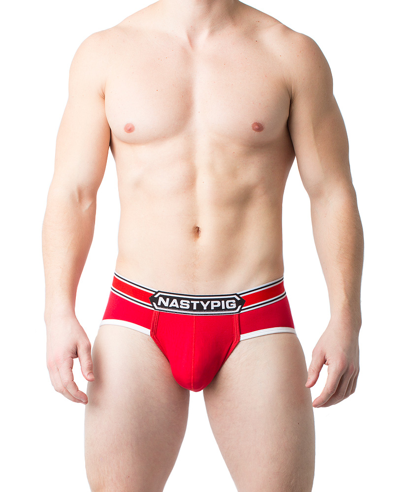17692-5560-TitleBrief-Red-Front-WEB