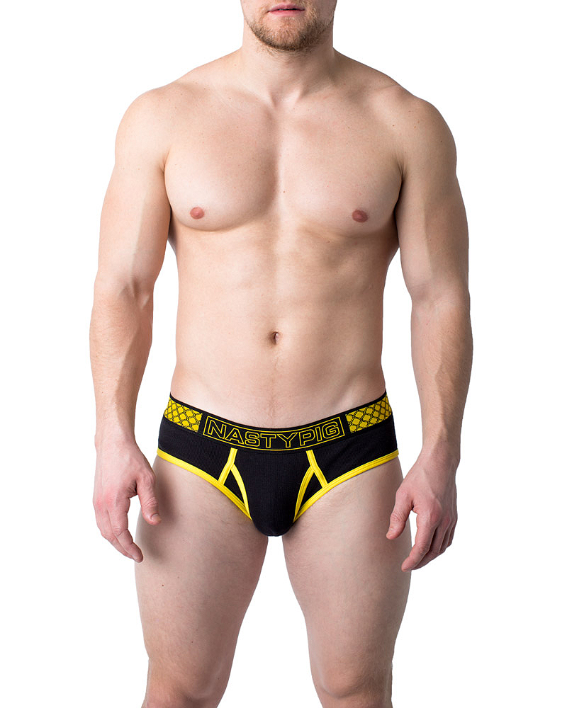 57564-5563_ChainLinkBrief_Yellow_Front_Web